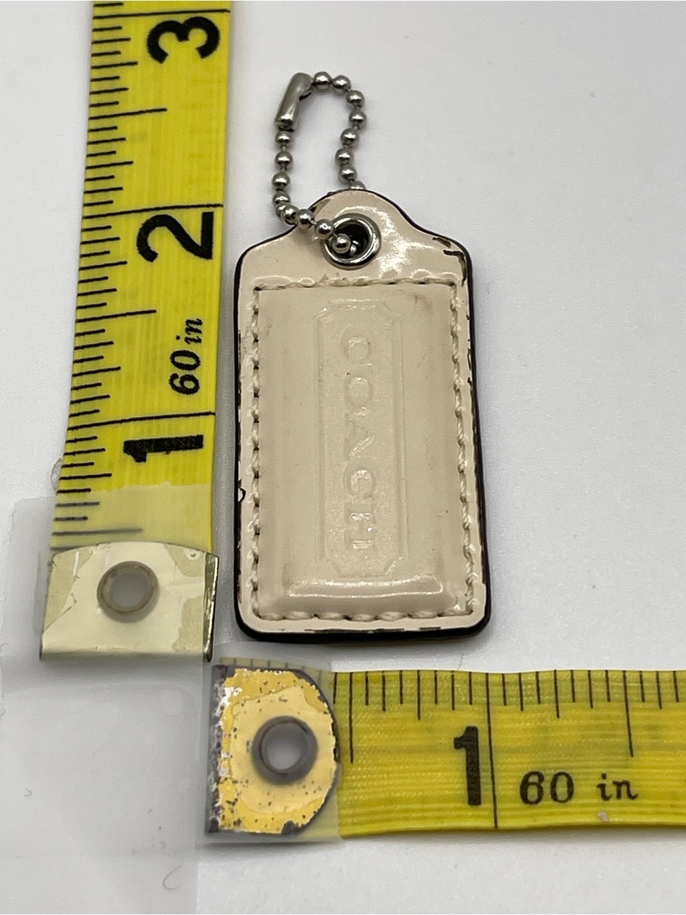Coach Cream Leather Hang Tag with Ball Chain - Picture 2 of 3